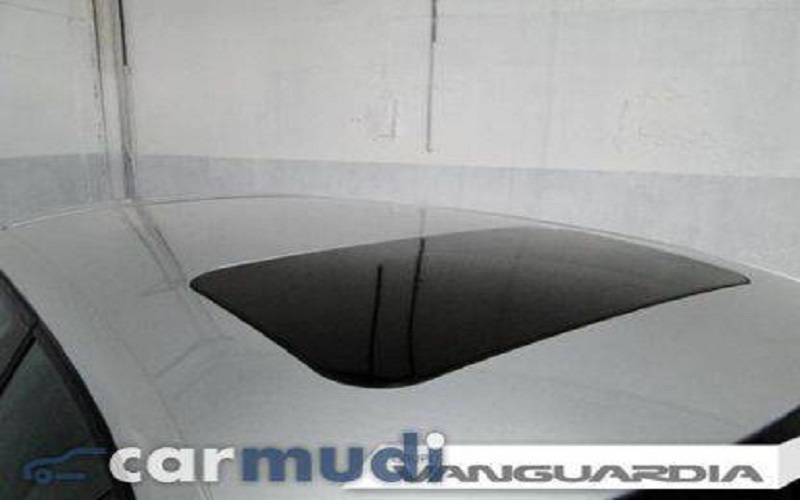 El carro de Peña con un costo de 10 millones de pesos