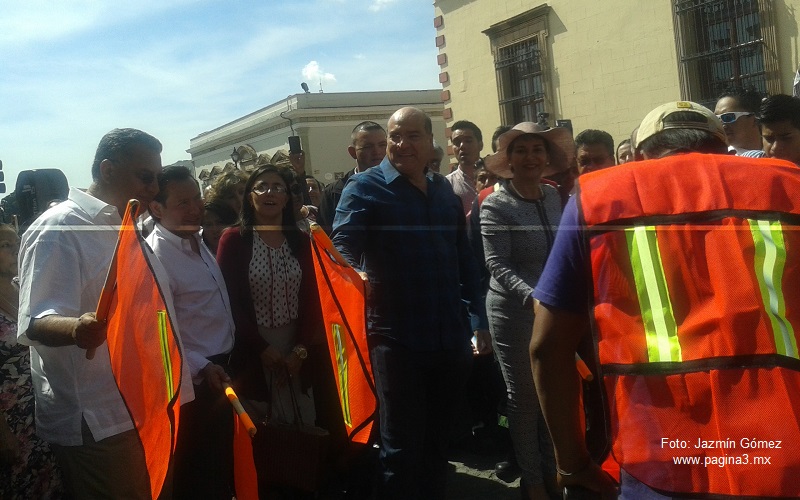 Anuncia Villacaña 41mdp para remodelar 6 calles del andador de Oaxaca; colonias, abandonadas