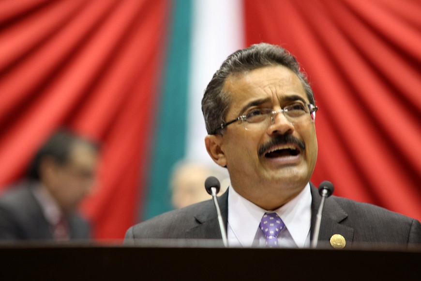 PRD cierra puertas a tránsfugas efímeros que utilizan membrete del Sol Azteca