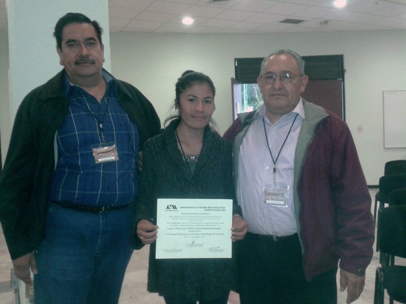 Estudiantes de la Escuela de Veterinaria de la UABJO obtienen primer lugar en Coloquio UAM