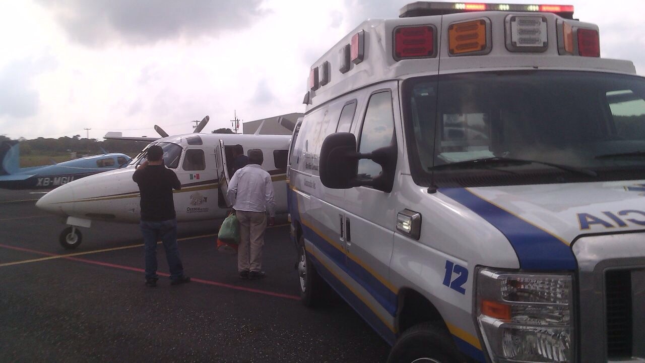 Traslada Servicio de Ambulancia Aérea a niña con quemaduras a clínica de Galveston