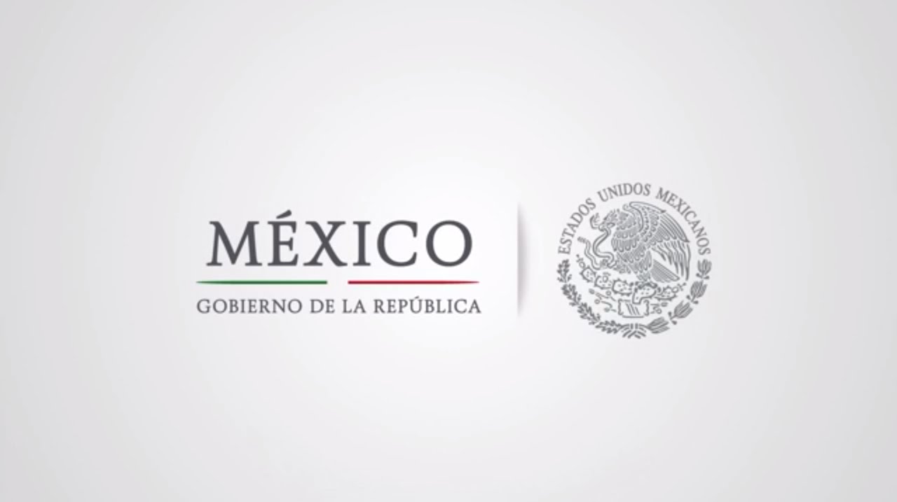 Peña Nieto inicia 2015 con el pie izquierdo: llega a Oaxaca y Sección 22 lo repudia