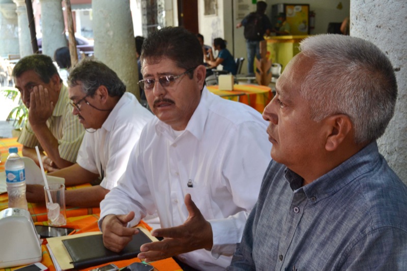 Hermano de director de Pemex se enriquece con recursos de Sagarpa, denuncian mezcaleros