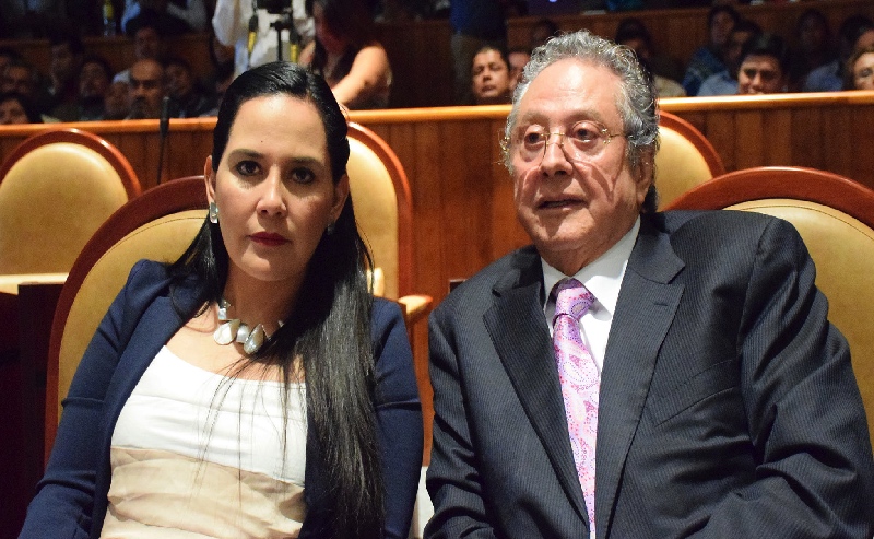 Suspenden comparecencias por actitud violenta de diputados priistas