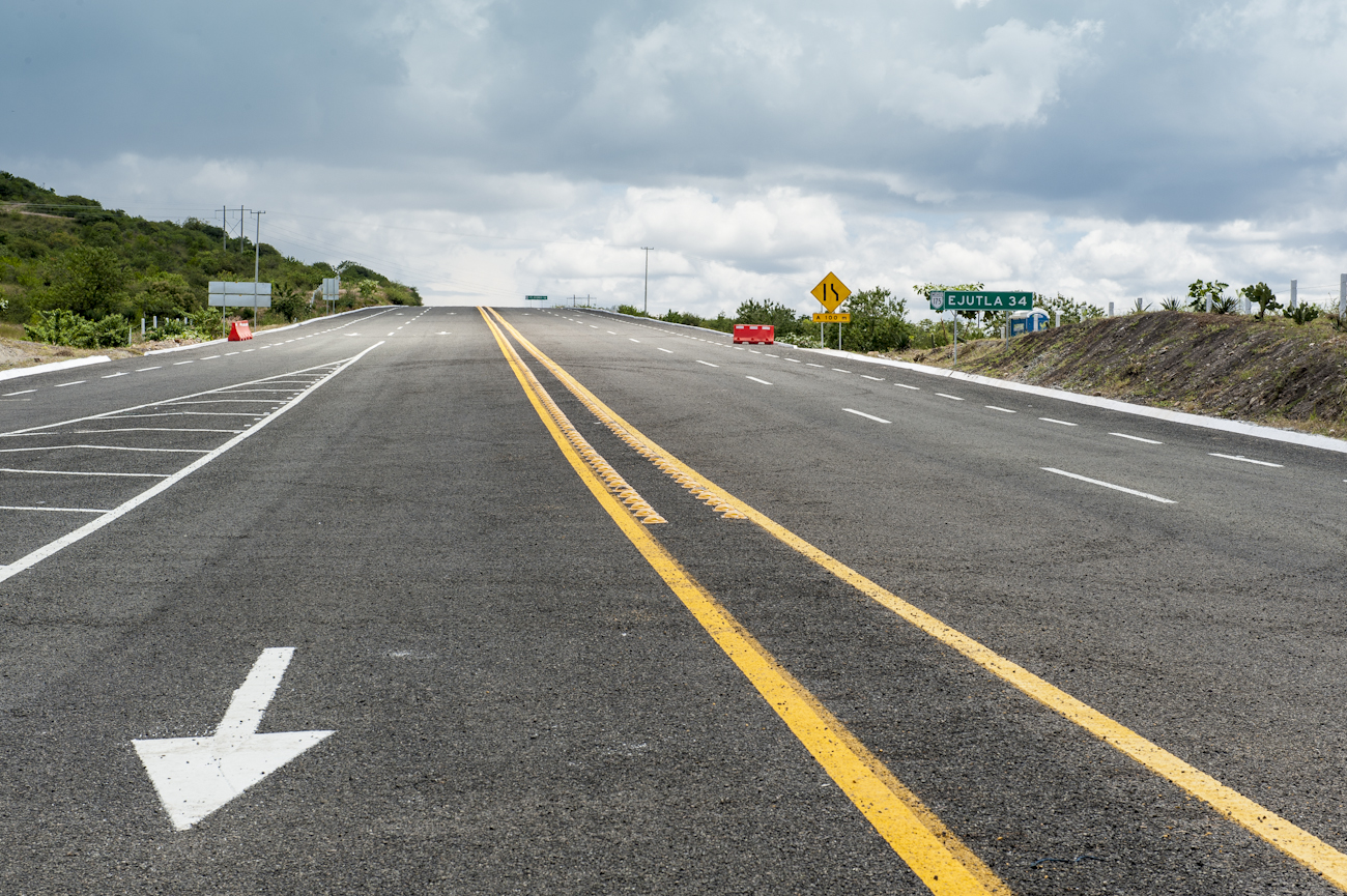Destina SINFRA 2,508 MDP para fortalecer la infraestructura carretera en el estado