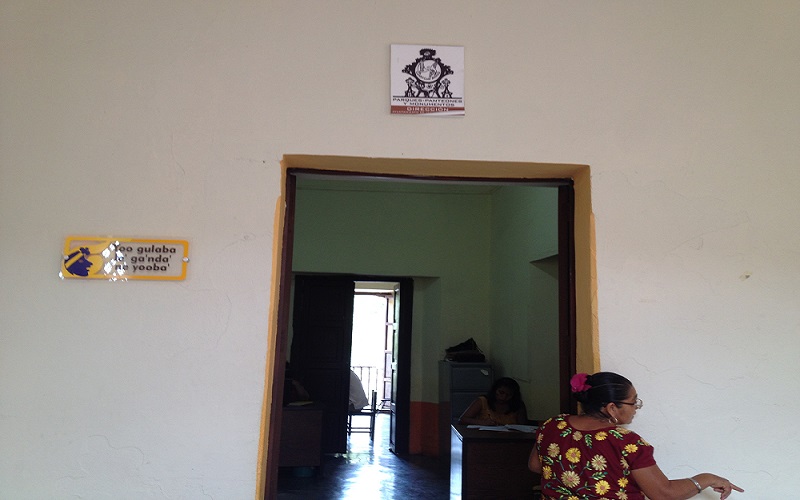En Juchitán, ayuntamiento y escritores en lengua materna le apuestan al fortalecimiento de la lengua zapoteca