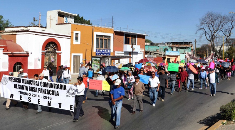 Lucradores sociales del FPR toman 10 oficinas federales y provocan caos