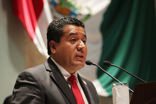 Necesario evitar la parálisis de los Cabildos Municipales: Arsenio Mejía