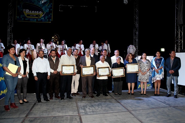 Participa Villacaña en reconocimiento a trabajadores de la Radio