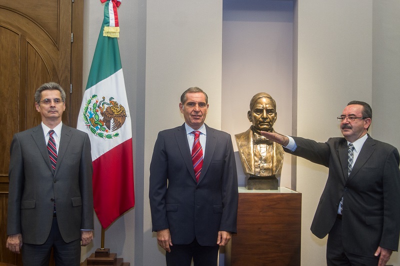 Intermediario en conflicto policial ahora lo nombran Secretario de Seguridad Pública