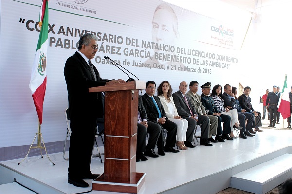 Encabeza Javier Villacaña ceremonia conmemorativa al CCIX aniversario del Natalicio de Benito Juárez