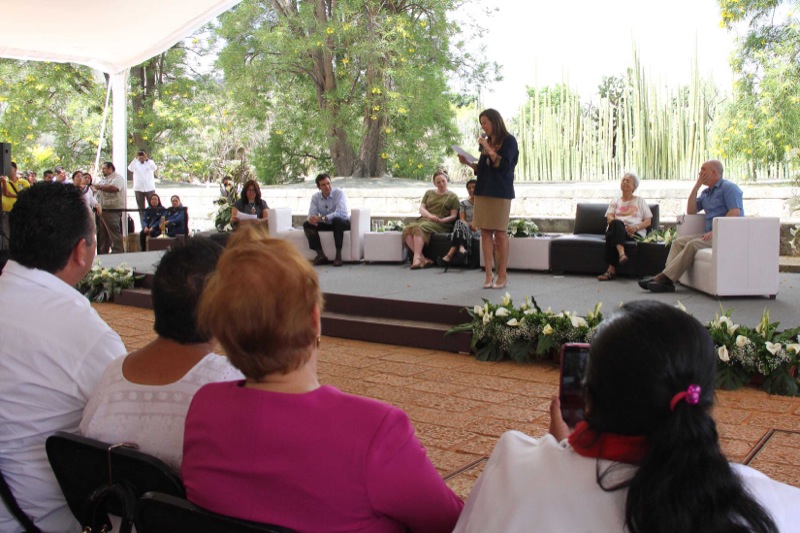 Presencia de mujeres en los Poderes del país, casi nula: Margarita Zavala
