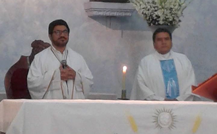Exhorta Padre Uvi a pobladores de Juquila a mantener la concordia