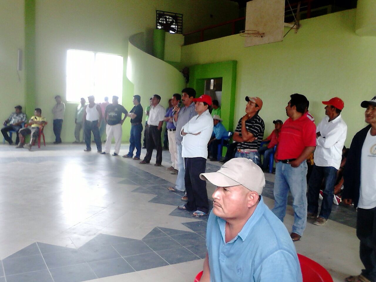 Ante nula respuesta del gobierno de Oaxaca, zoques acuerdan bloquear carreteras la próxima semana