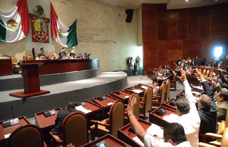 Partidos minoritarios proponen gobernador, diputados y ediles de 2 años