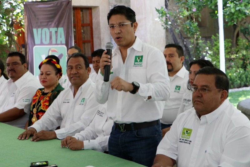 Reconoce PVEM entrega de 2 mil tarjetas Premia Platino en Oaxaca