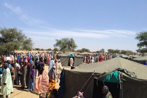 Unos 800.000 niños han huido del conflicto en Nigeria, alerta UNICEF