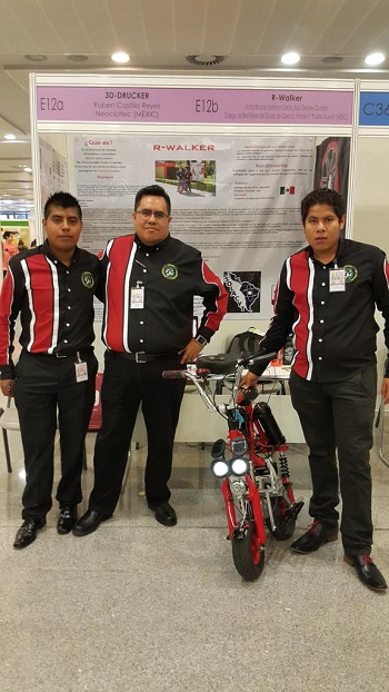 Estudiantes del COBAO triunfan en España; ganan oro en Robótica