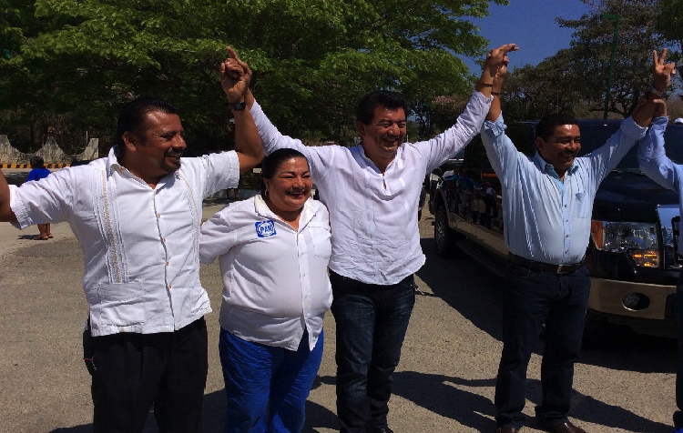  Huatulco quiere a Juan Mendoza