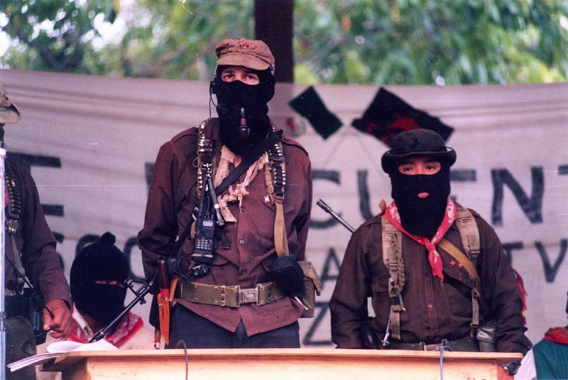 Cuestiona el EZLN las marchas y las elecciones; se avecina algo “terrible”, dice