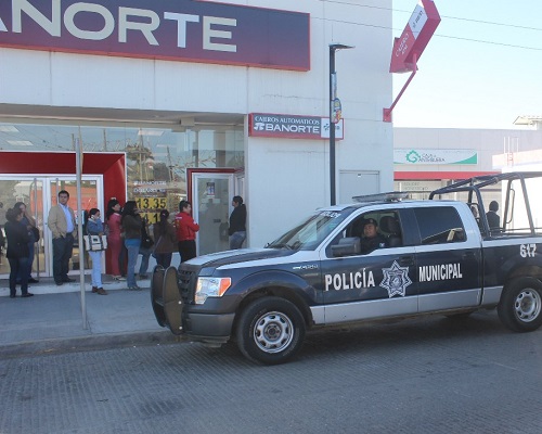 Policía municipal emite recomendaciones ante fraude de los llamados “paqueros”