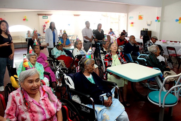 Alegría y ganas de compartir, el secreto para una larga vida