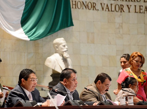 Pide LXII Legislatura garantizar abasto de medicamentos en Oaxaca