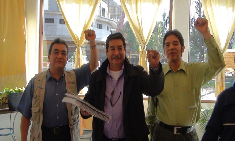 Rubén Núñez Gines gana $100 mil ¡y no da clases!