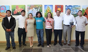 Artistas muestran la belleza de la Mixteca en el Congreso Estatal