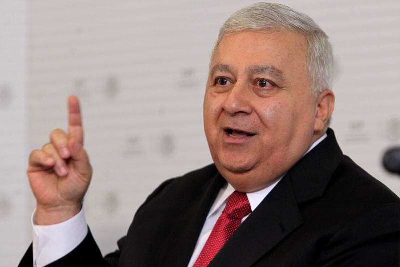 Sí habrá evaluación  para el ingreso, promoción y permanencia en el magisterio: Chuayffet
