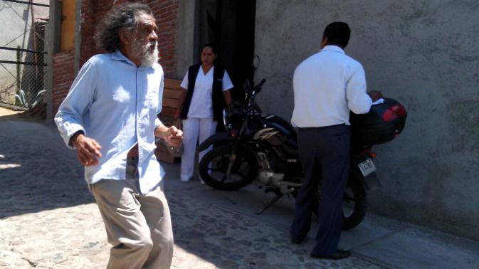 Funcionario de Gabino Cué se solidariza con Toledo