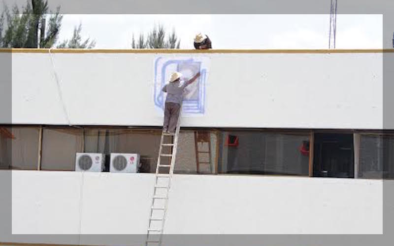 Por reestructuración, dan vacaciones a trabajadores del IEEPO; reubicarían a 600