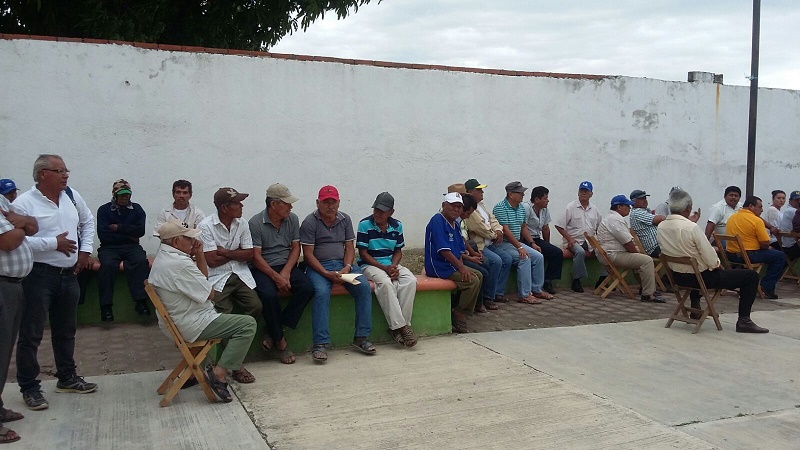 En Unión Hidalgo crean comisión para exigir a Demex cumpla con su responsabilidad social
