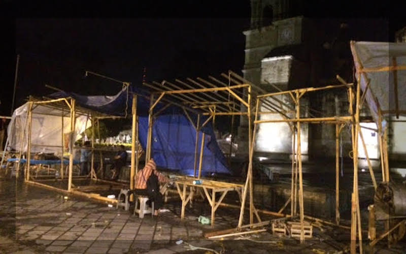 Abandonan ambulantes el zócalo de Oaxaca; acatan ultimátum de SSPO