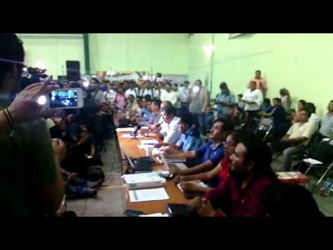 S-22 pide comparecencia de Gabino Cué y desconoce a Moisés Robles