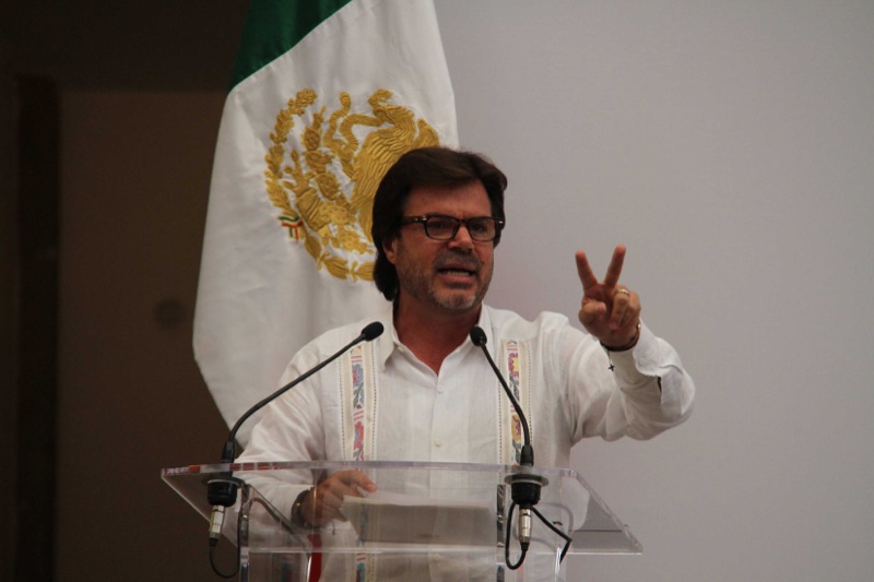 Hay trasfondo político en movimiento que encabeza Francisco Toledo y ProOax, dice Secrerario de Turismo