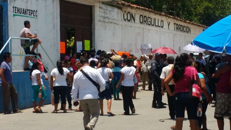 Cancelan maestros de la 22 evento de Rosario Robles en Tehuantepec