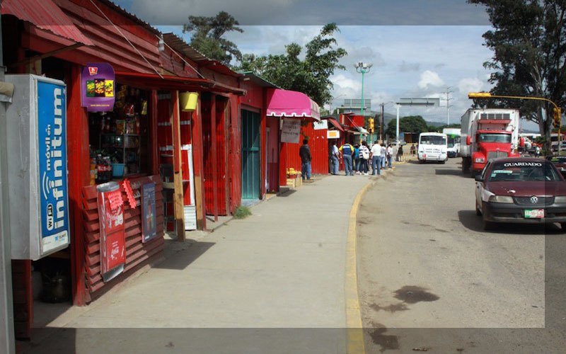 Clausuran solo un local en la “Plaza del Chantaje” que lucran el FPR y Hugo Jarquín