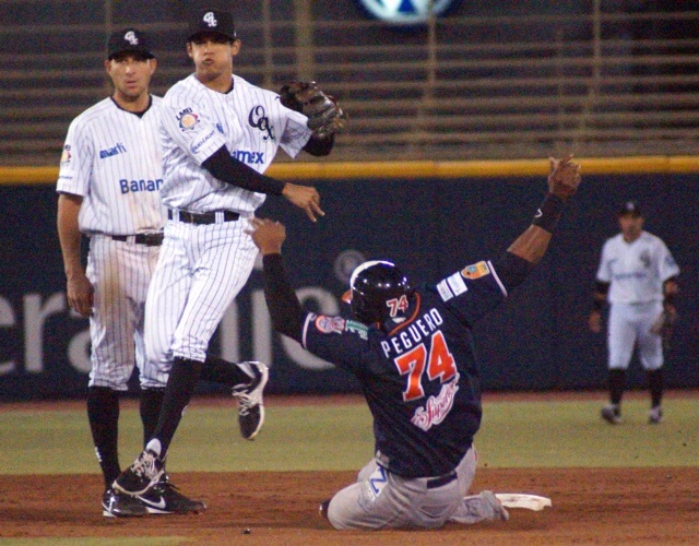 Tigres visita a Guerreros, posible rival en playoff