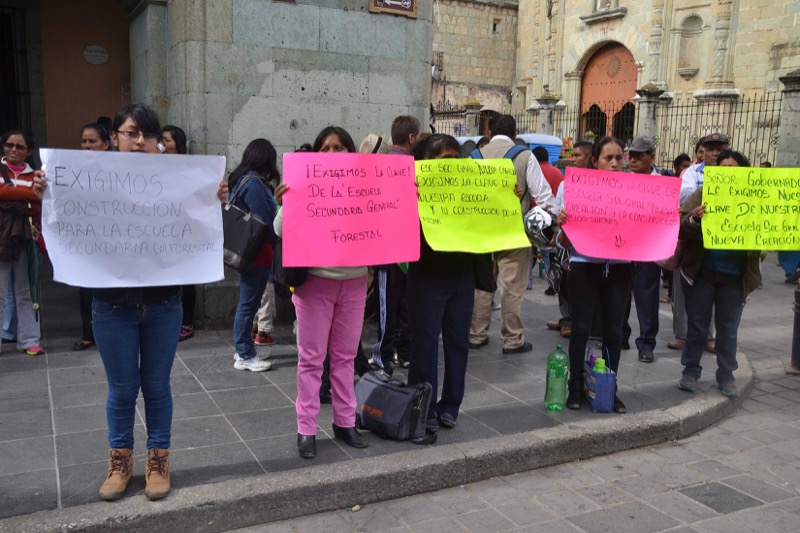 Olvidan a escuela secundaria de colonia Forestal y con ello a jóvenes de escasos recursos