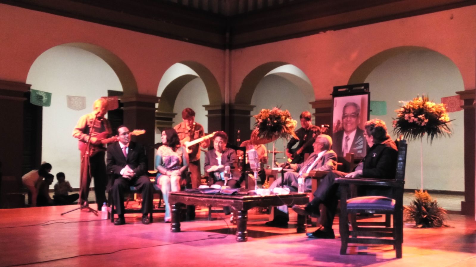 En el Día del Locutor, homenajearon a Rafael Ceja Martínez