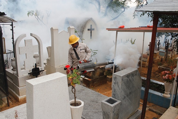 Municipio de Oaxaca y SSO implementan acciones de nebulización en los panteones de la capital