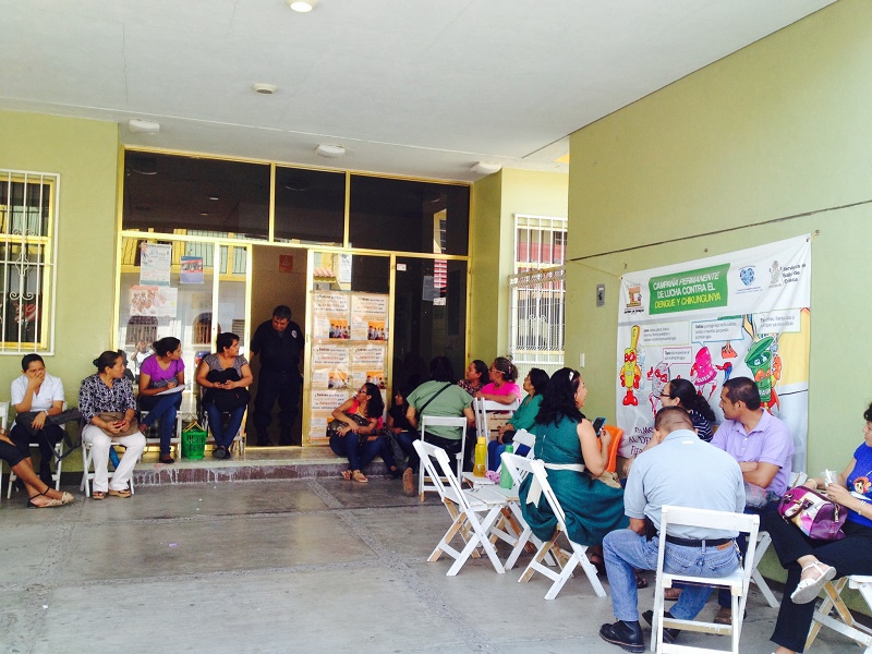 Paran labores trabajadores del Sector Salud en el Istmo, exigen justicia por médica que sufrió abuso sexual y físico