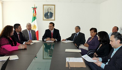 Revisa Banco Mundial proceso de juicios orales mercantiles en Oaxaca