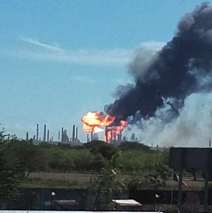 Explota planta catalítica de refinería de Salina Cruz