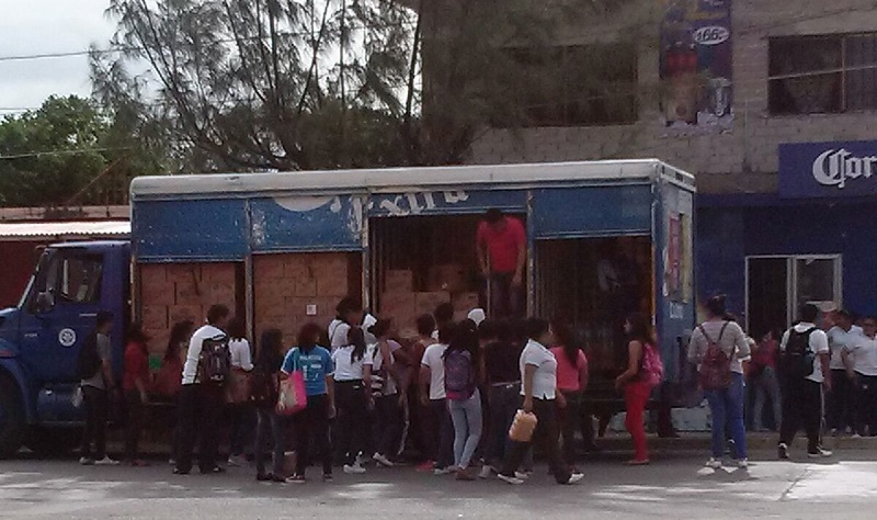 Normalistas accionan por nueva agresión a estudiantes de Ayotzinapa