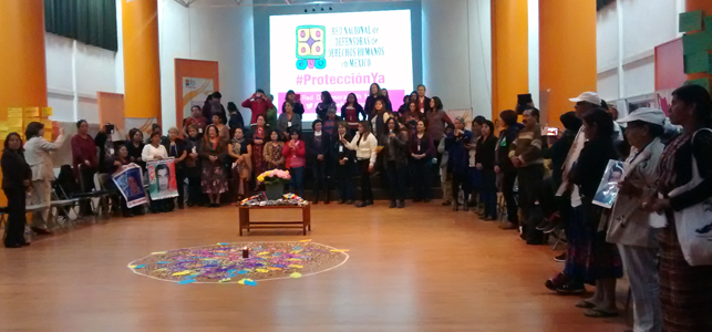 Defensoras rinden homenaje a madres de personas desaparecidas