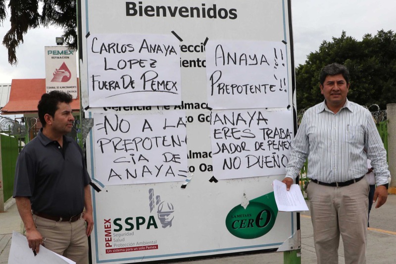 Por falta de abastecimiento, gasolineros protestan en planta abastecedora de Pemex