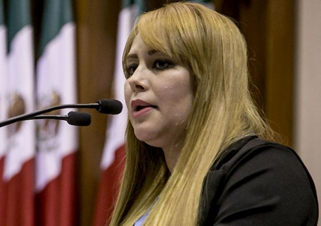 Trasladan a la SEIDO a diputada con supuestos nexos con “El Chapo”