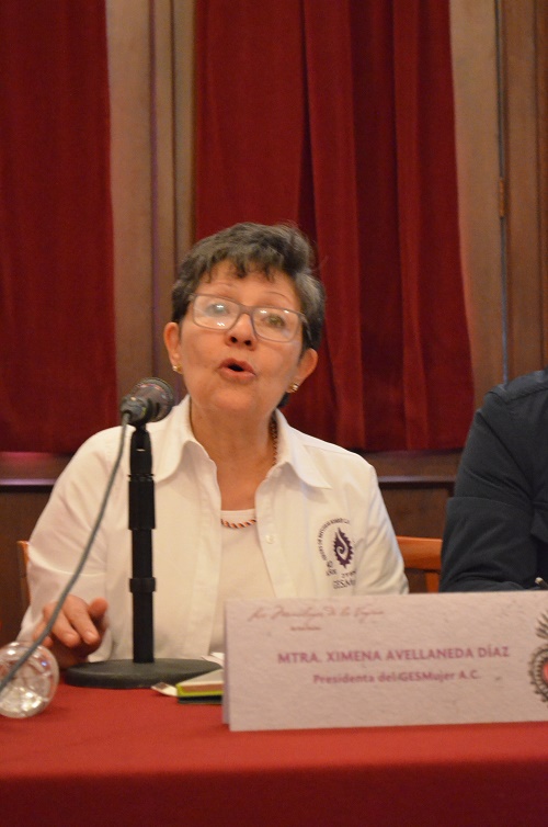 Puesta en escena de Los Monólogos de la Vagina a beneficio del GESMujer